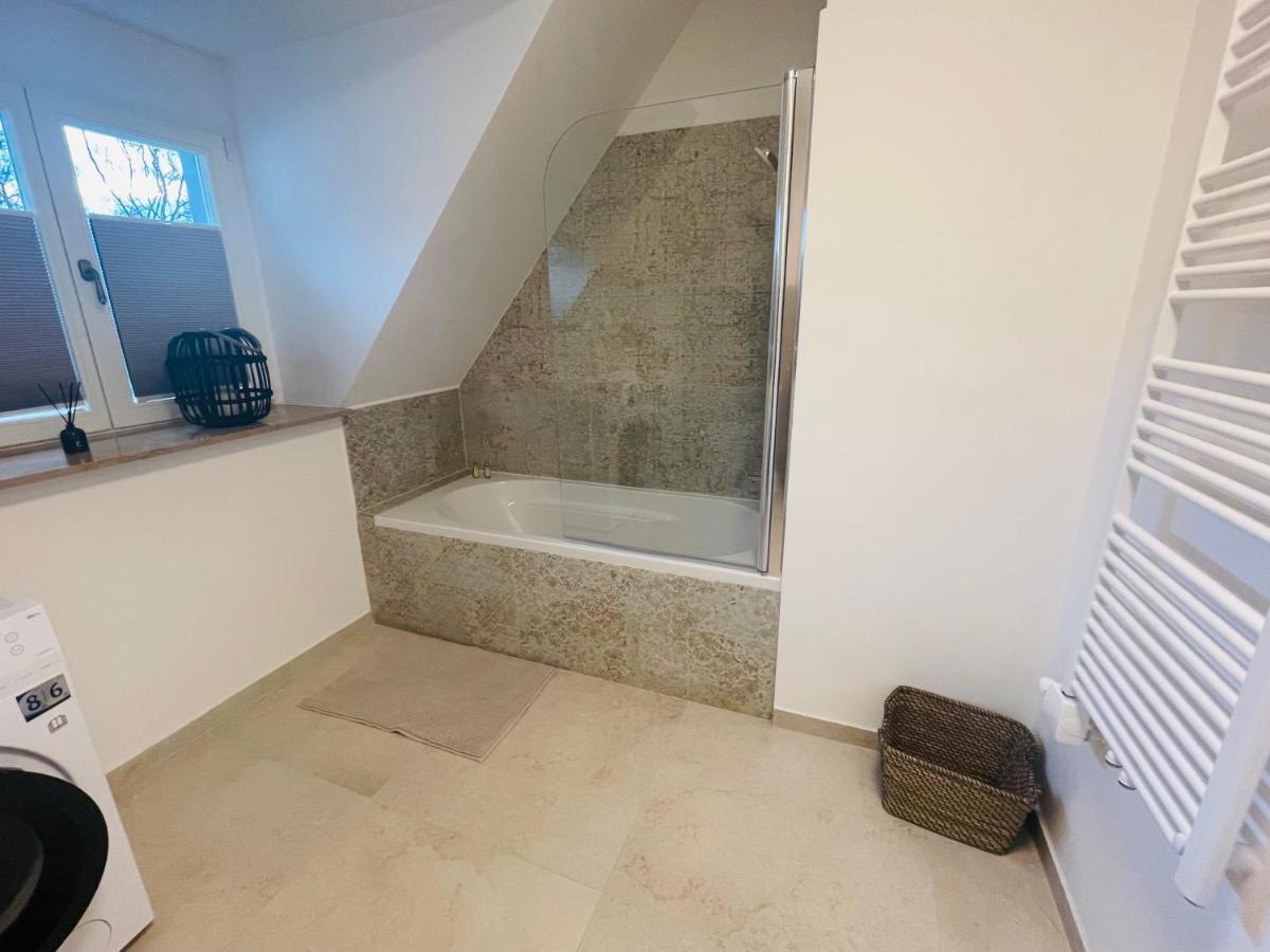 Appartamento Ruhig-Nespresso-Netflix-Parken-Luxurioes Wuppertal Esterno foto